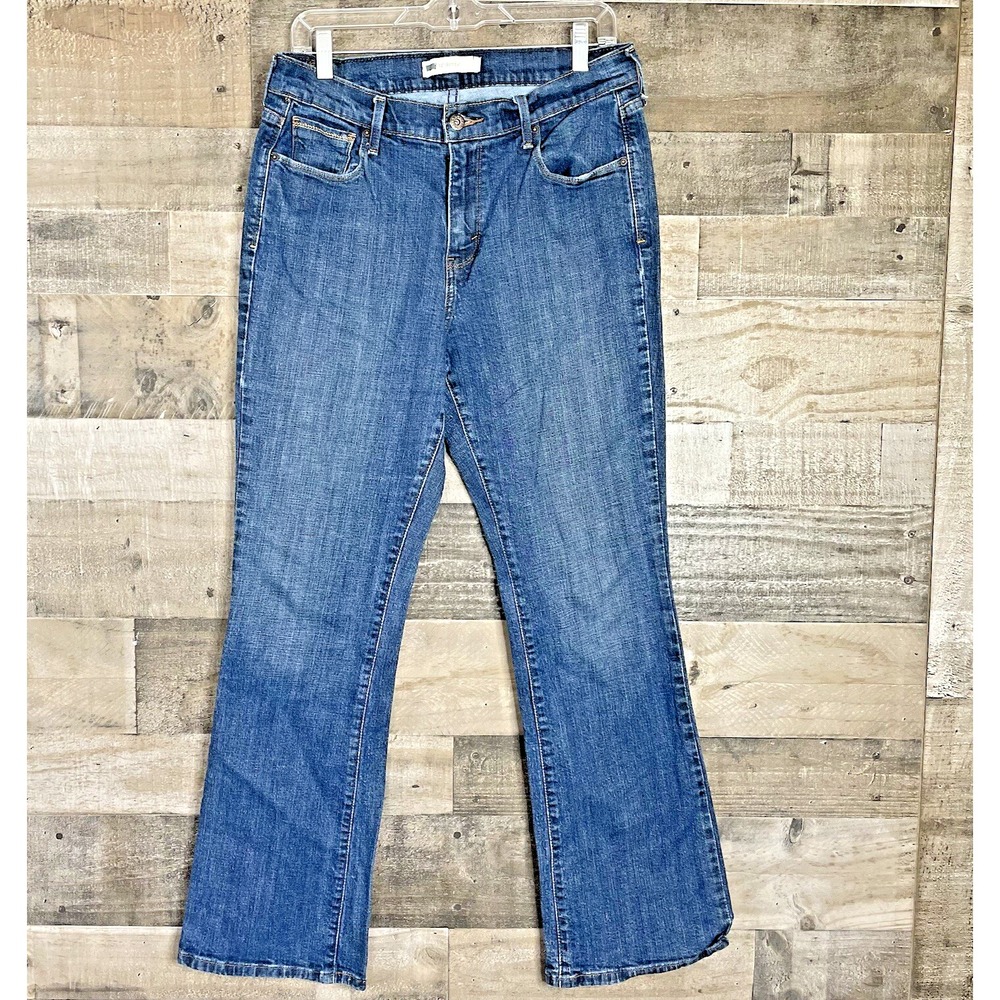 Levis Jeans Womens Size 12 Blue Denim 515 Bootut Distressed‎ Blue Denim 5 Pocket